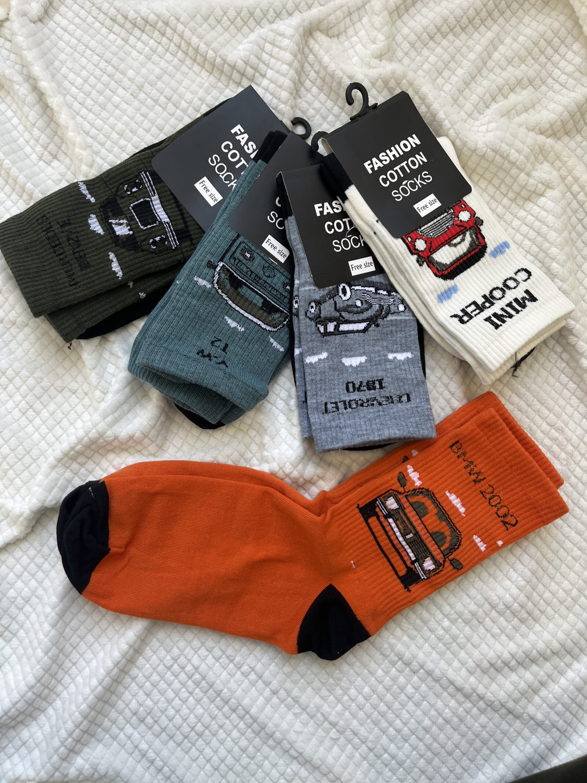 IMG_7784 جوراب ساق بلند طرح ماشین - تصویر 1